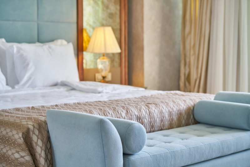 modern style bedroom | best luxury mattress